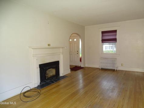 17 Bedell Avenue Delmar NY 12054