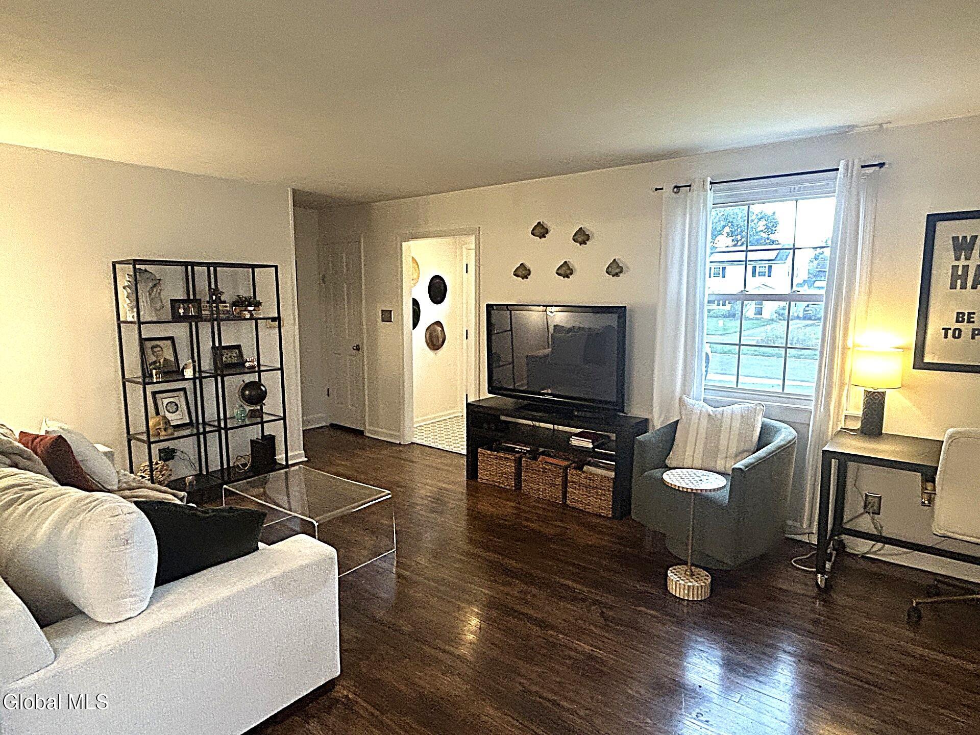 347 S Main Avenue Albany NY 12209