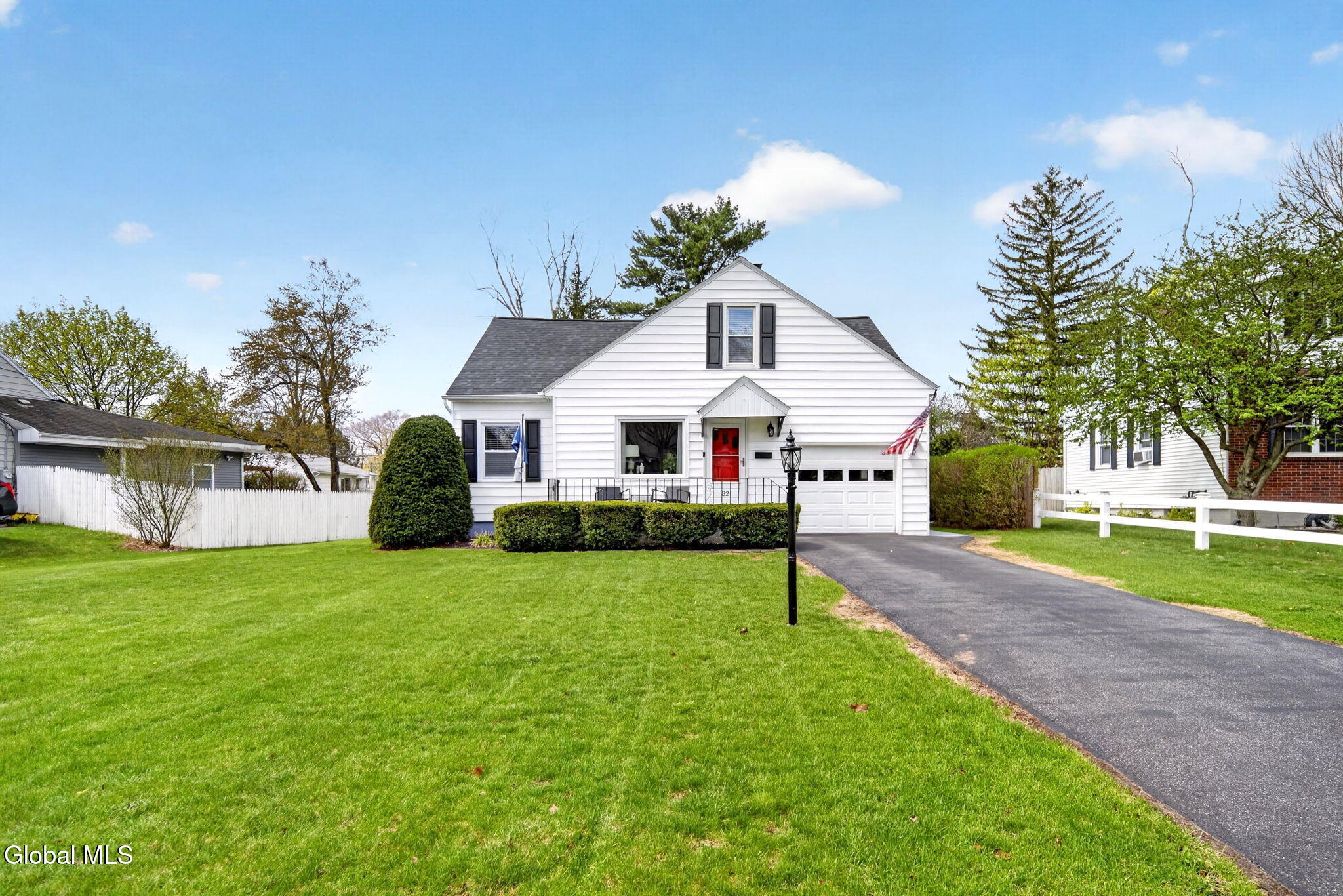 32 Puritan Drive Rotterdam NY 12306