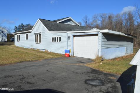 37 Fox Street Selkirk NY 12158