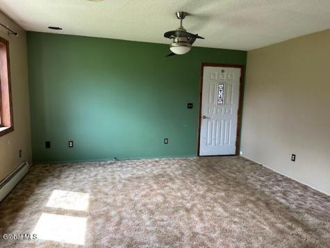 37 Fox Street Selkirk NY 12158