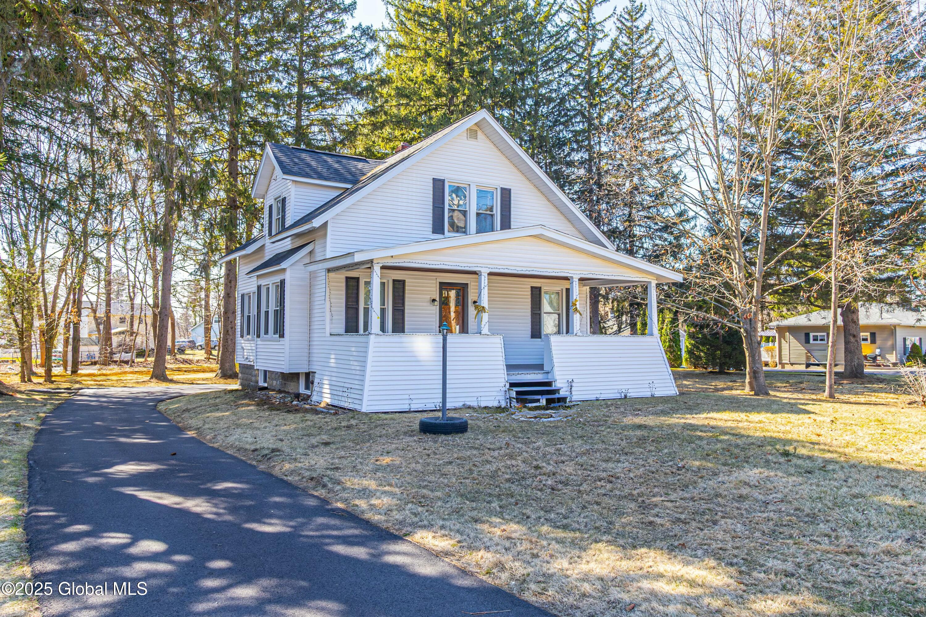 216 Consaul Road Colonie NY 12205