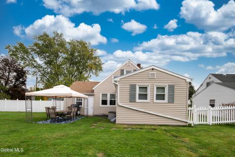 24 Rose Court Cohoes NY 12047