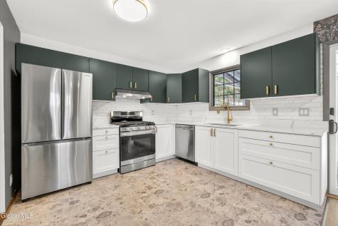 167 Redmond Road Gansevoort NY 12831