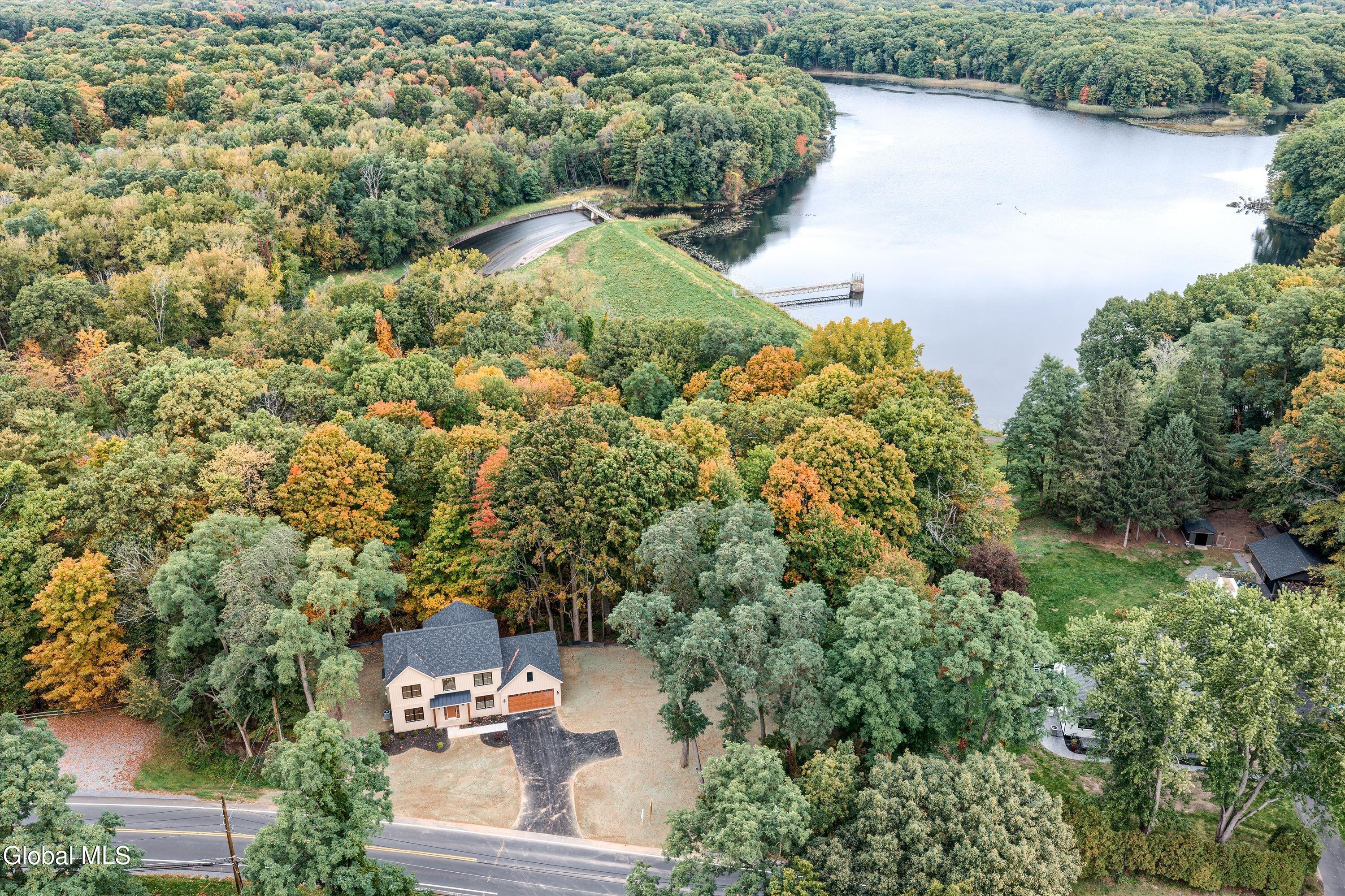 1737 Crescent Road Rexford NY 12148