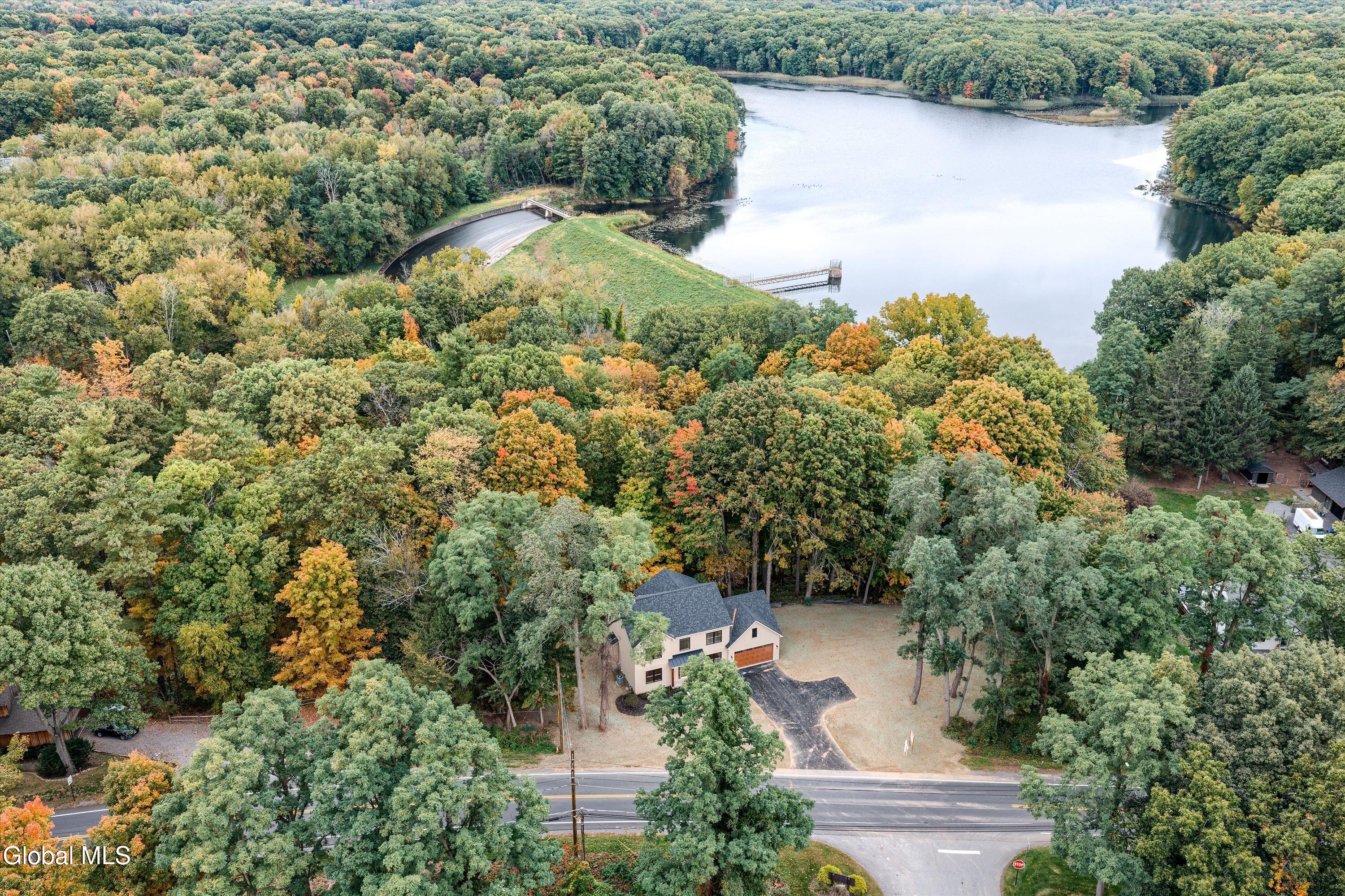 1737 Crescent Road Rexford NY 12148