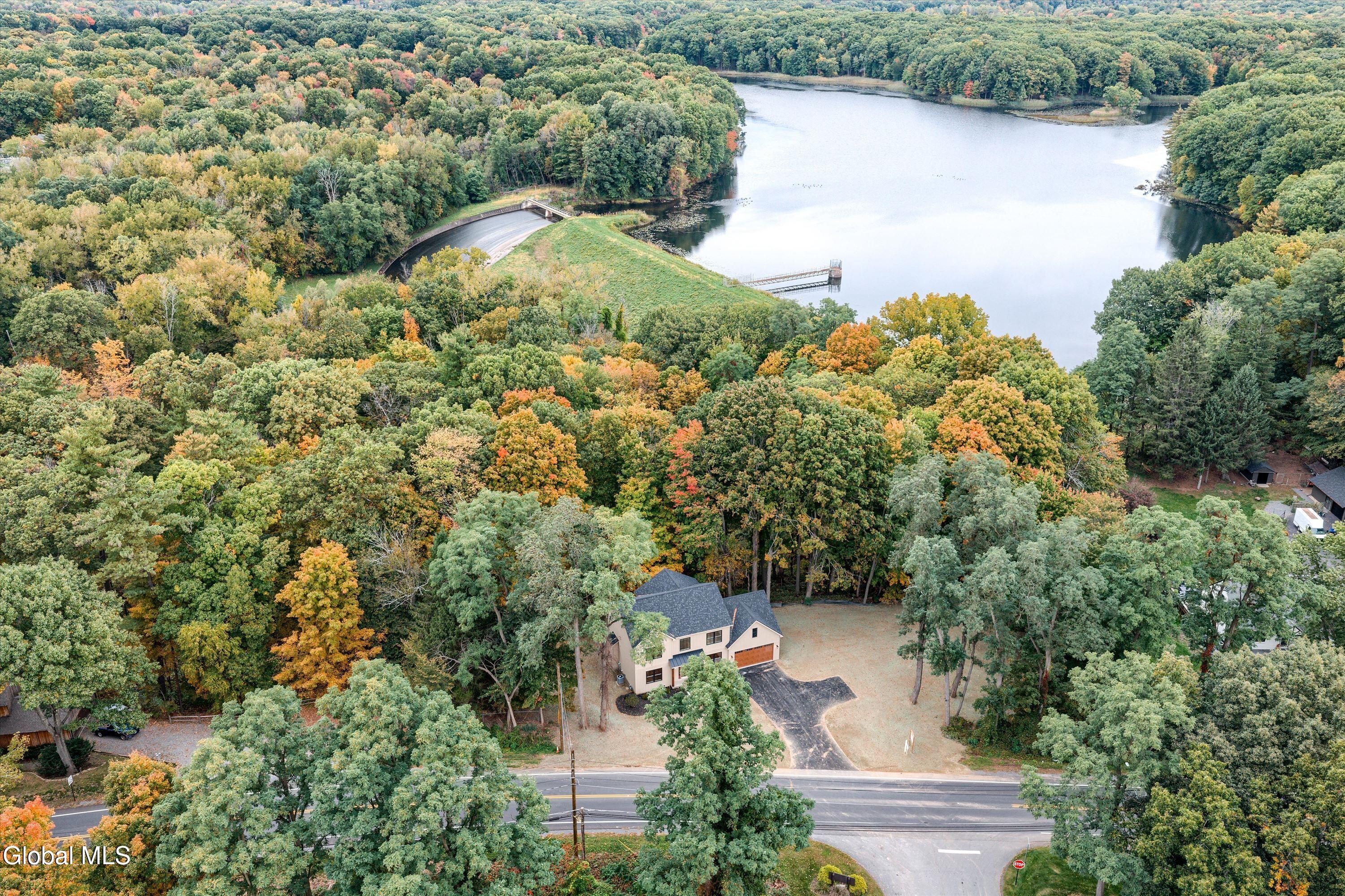 1737 Crescent Road Rexford NY 12148