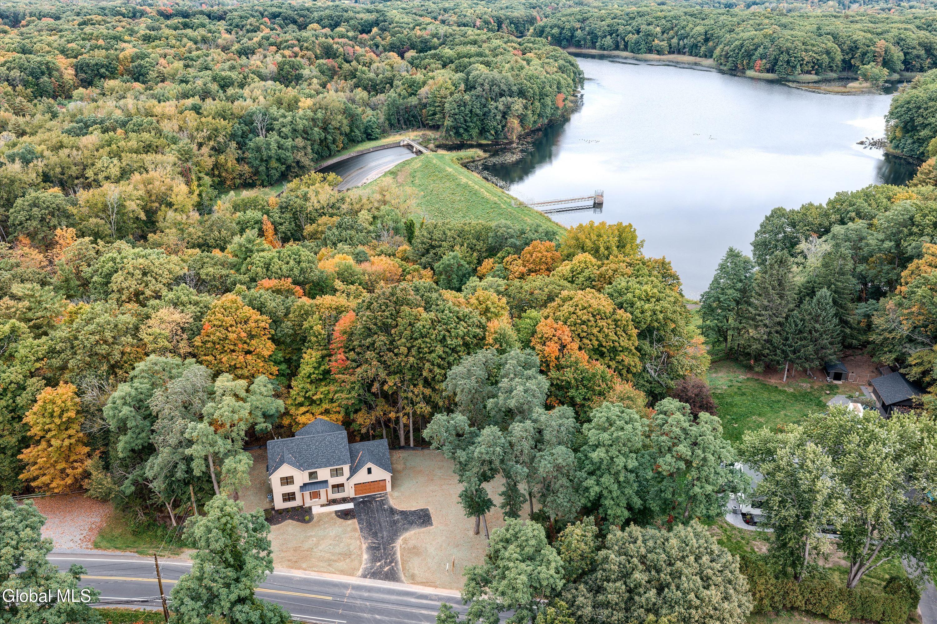 1737 Crescent Road Rexford NY 12148