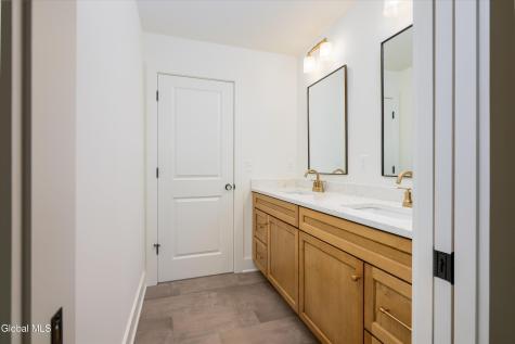 1737 Crescent Road Rexford NY 12148