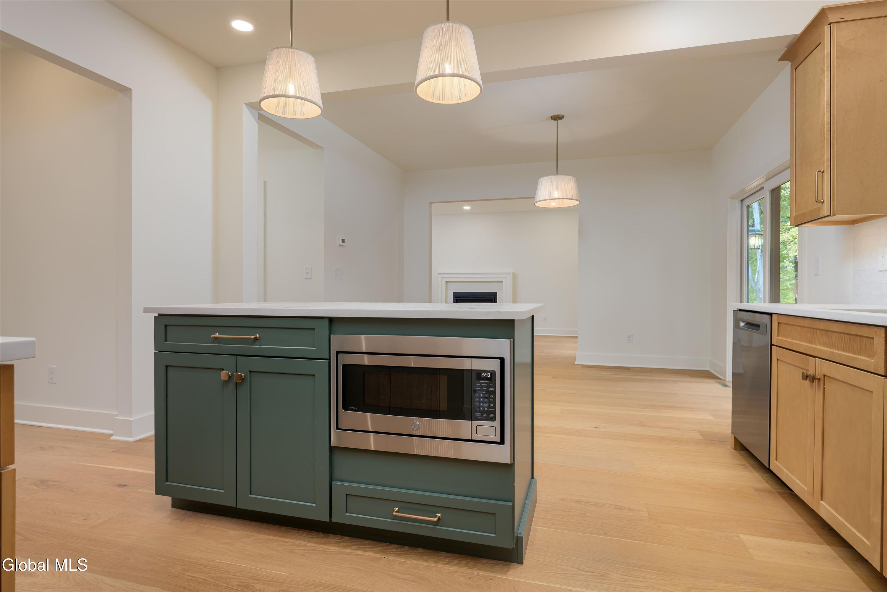 1737 Crescent Road Rexford NY 12148