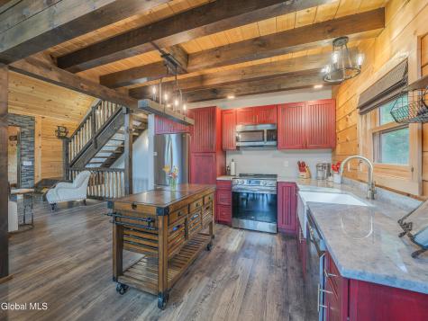 3307 New York 73 Keene NY 12942