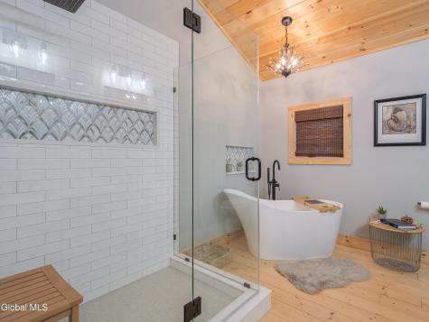 3307 New York 73 Keene NY 12942