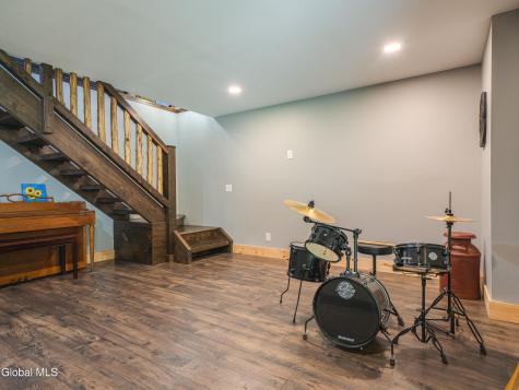 3307 New York 73 Keene NY 12942