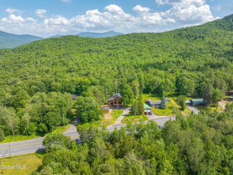 3307 New York 73 Keene NY 12942