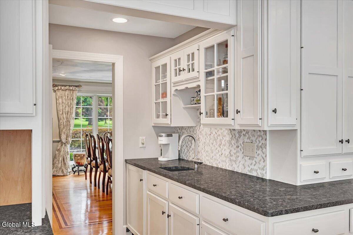 12 Sage Estate Menands NY 12204