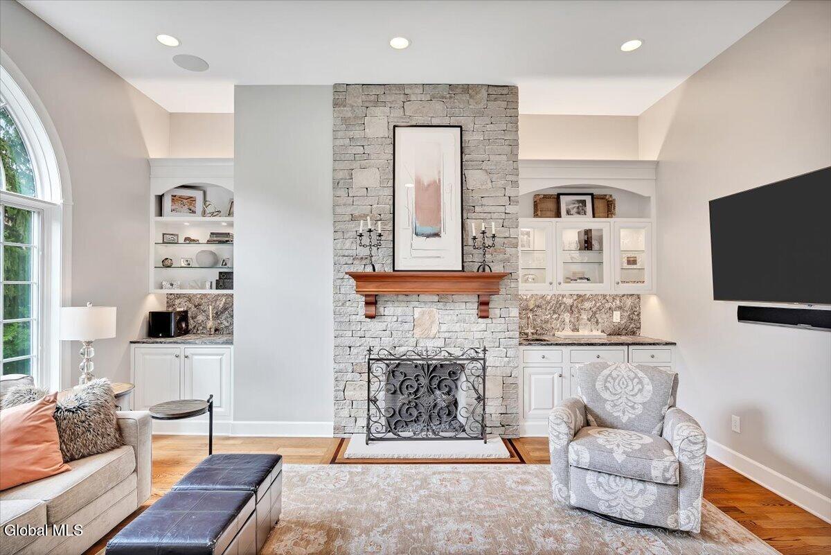 12 Sage Estate Menands NY 12204
