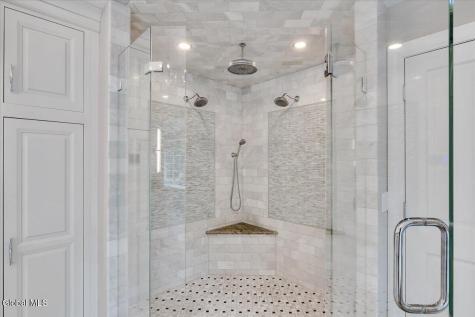 12 Sage Estate Menands NY 12204