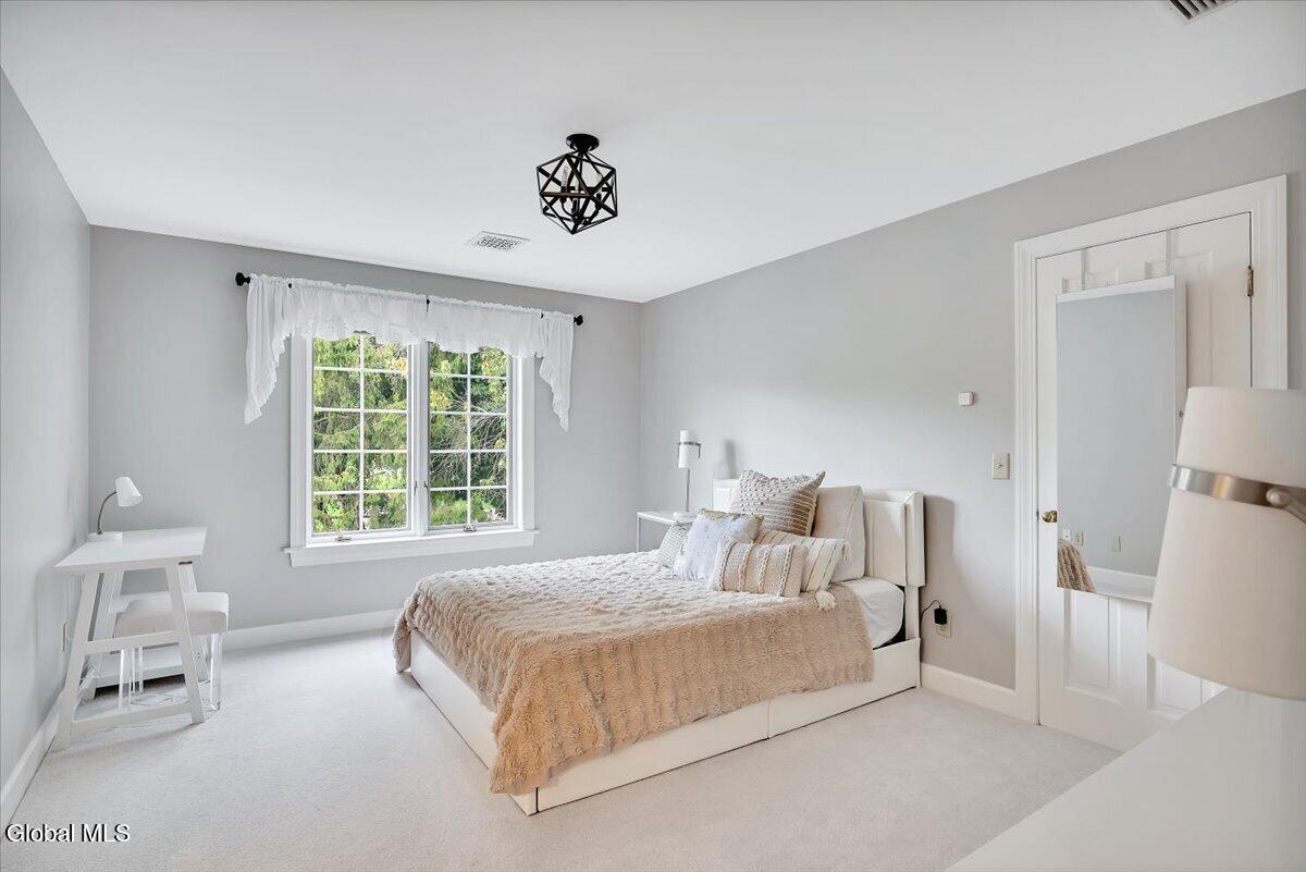 12 Sage Estate Menands NY 12204