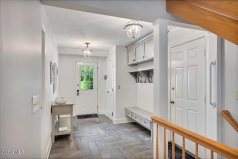 12 Sage Estate Menands NY 12204