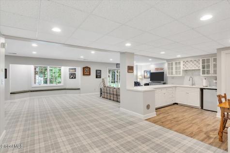 12 Sage Estate Menands NY 12204