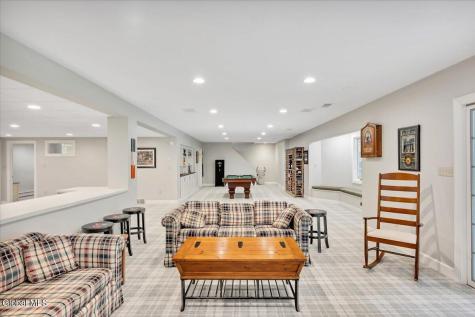 12 Sage Estate Menands NY 12204