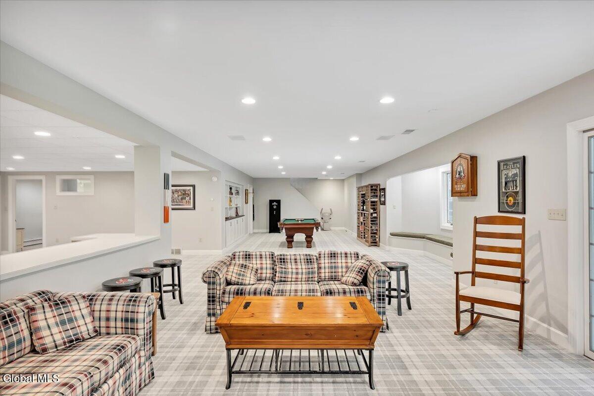 12 Sage Estate Menands NY 12204