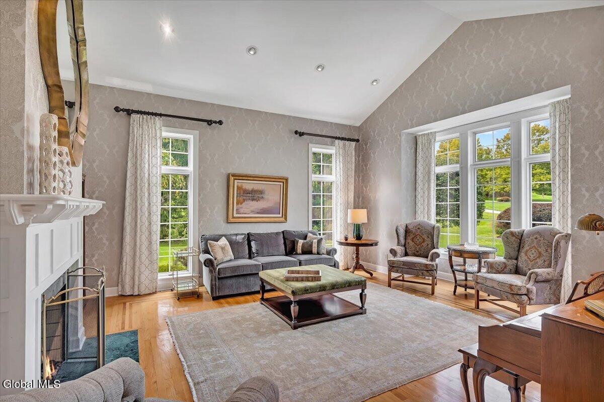 12 Sage Estate Menands NY 12204