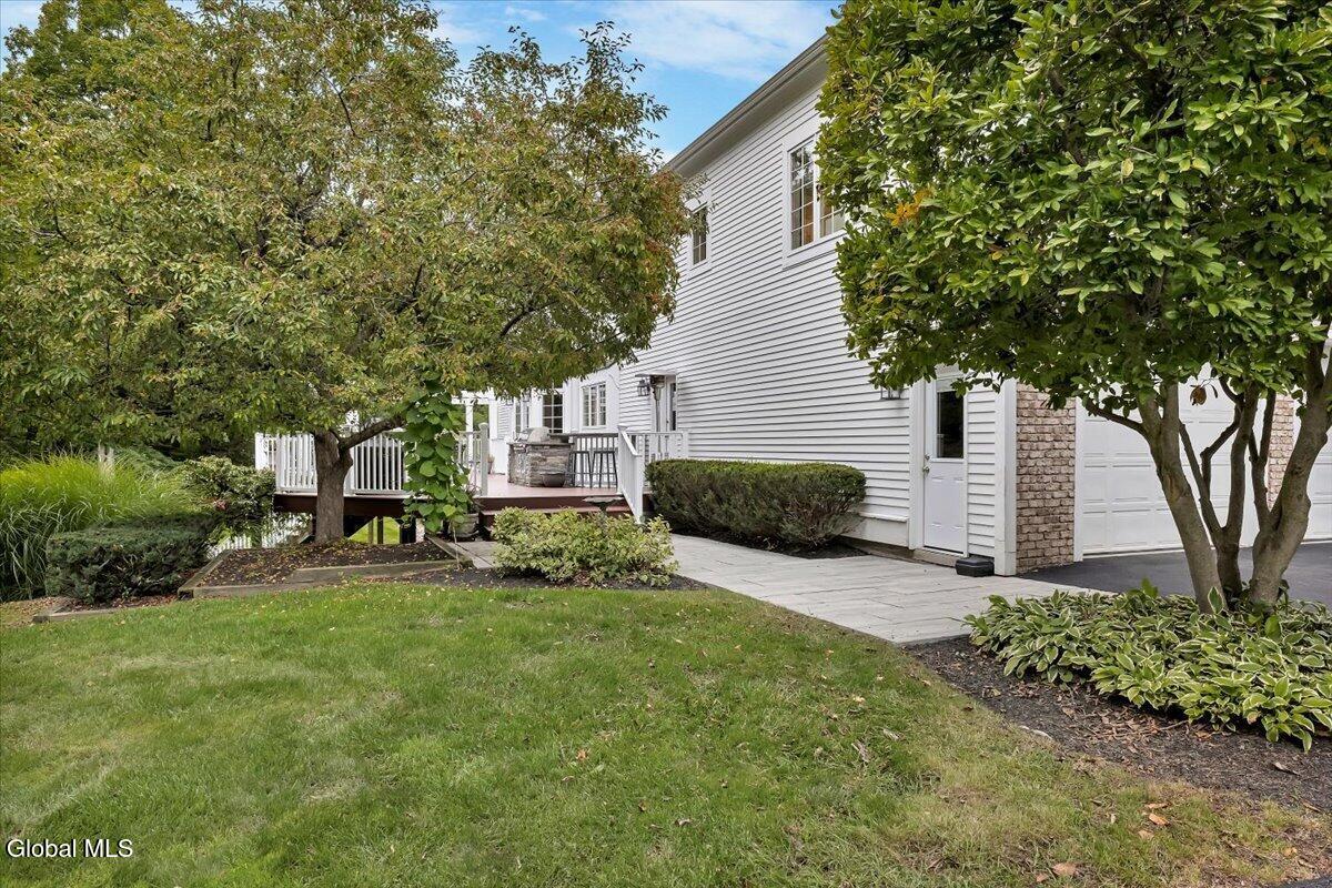 12 Sage Estate Menands NY 12204