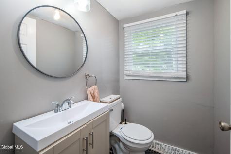 29 Fairway Avenue Delmar NY 12054