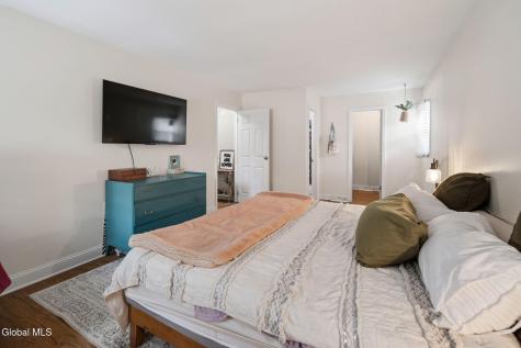 29 Fairway Avenue Delmar NY 12054