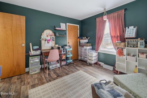 29 Fairway Avenue Delmar NY 12054