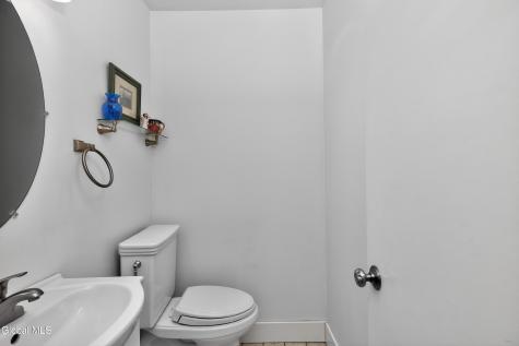 54 High Point Road Berne NY 12023