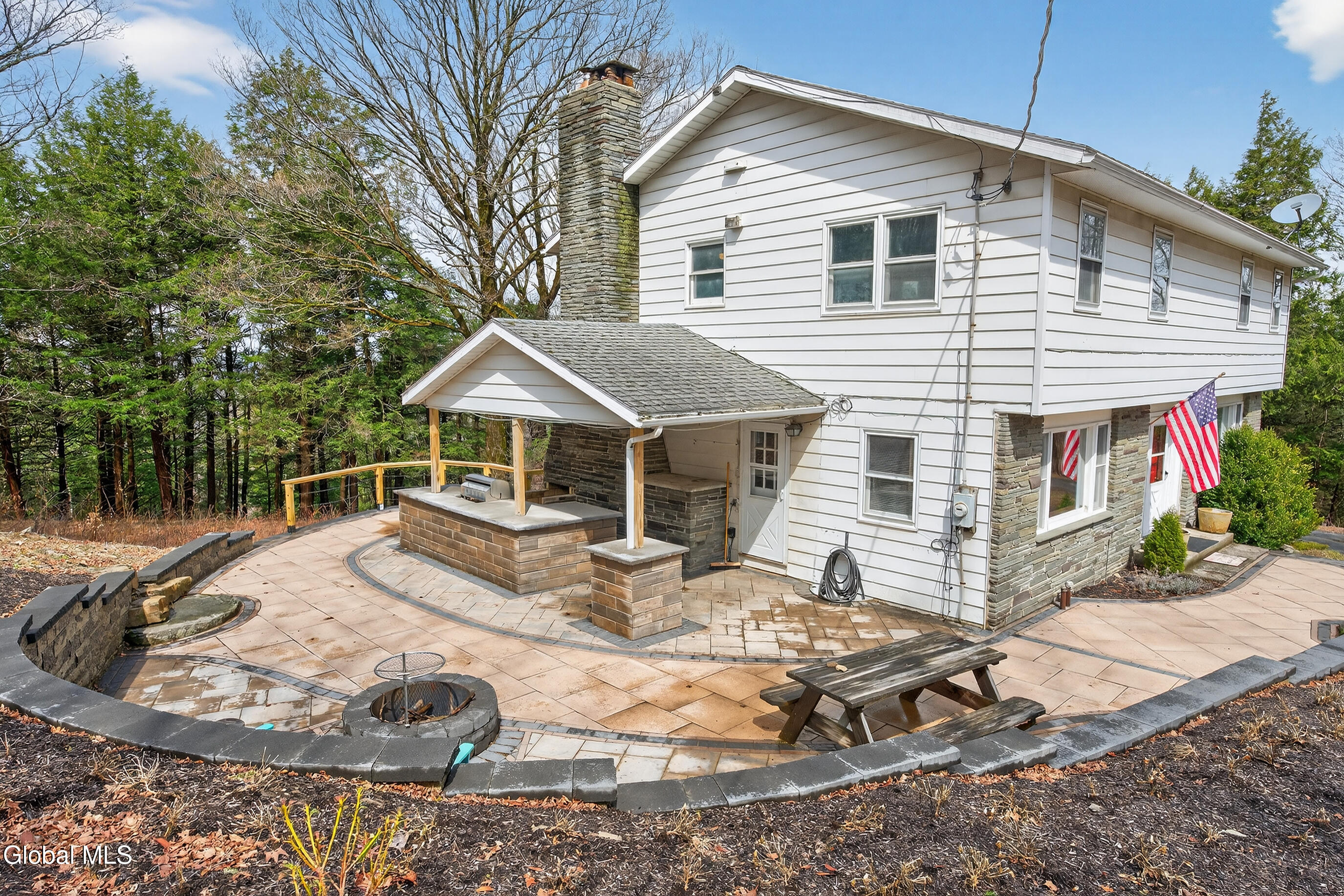 54 High Point Road Berne NY 12023