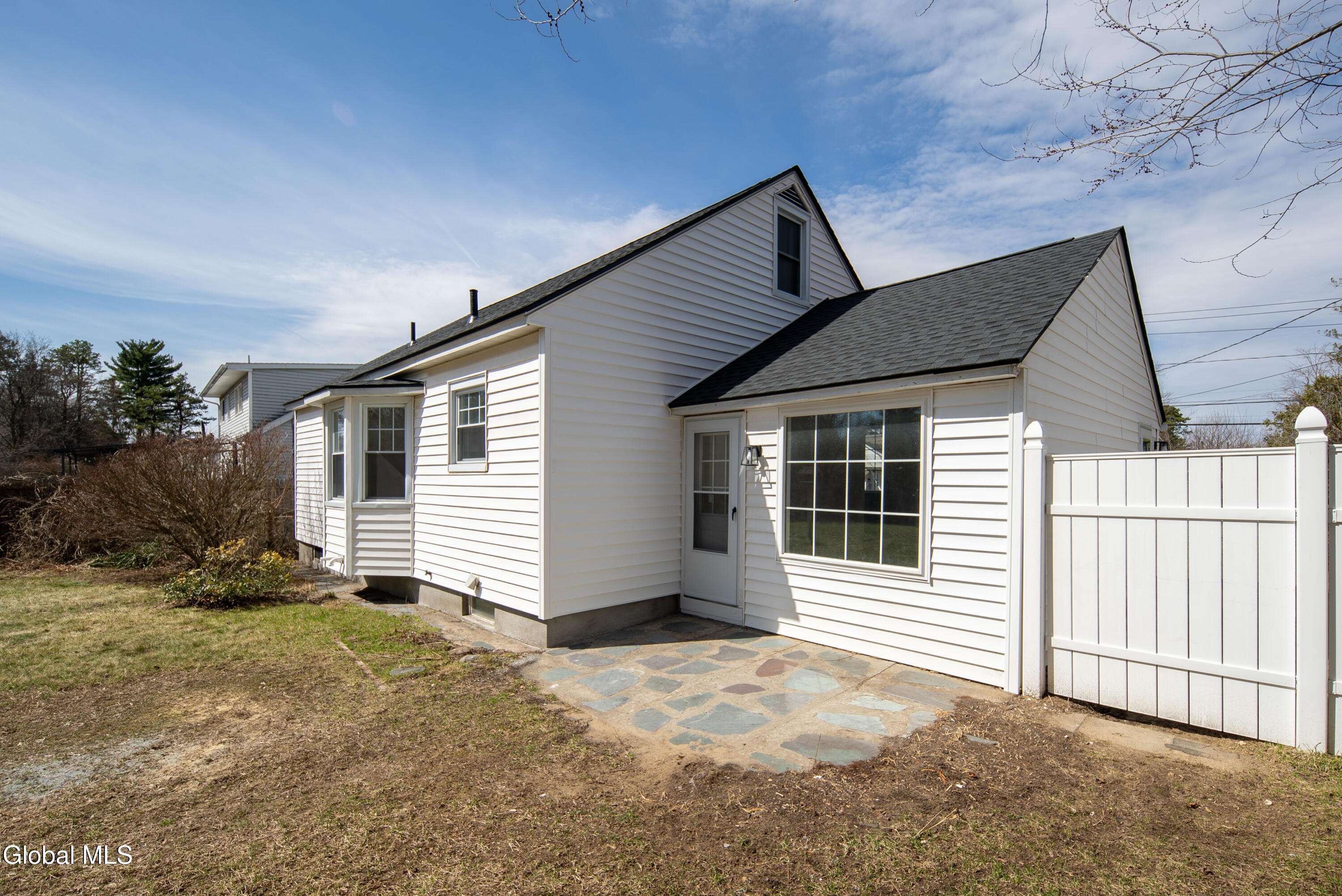 308 Kings Road Schenectady NY 12304