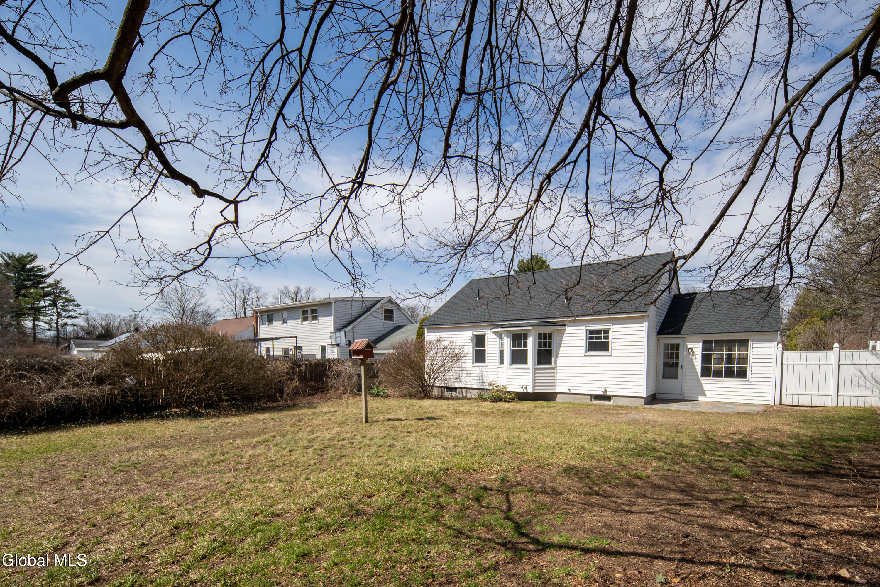 308 Kings Road Schenectady NY 12304