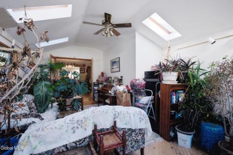 31 Lacy Lane Albany NY 12211