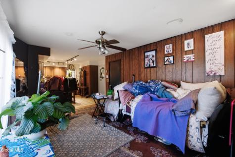 31 Lacy Lane Albany NY 12211
