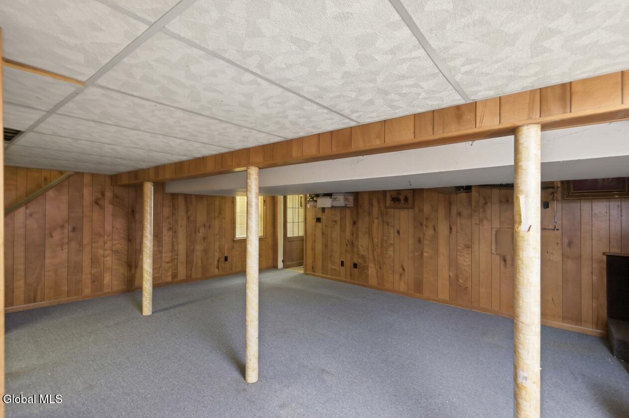 31 Lacy Lane Albany NY 12211
