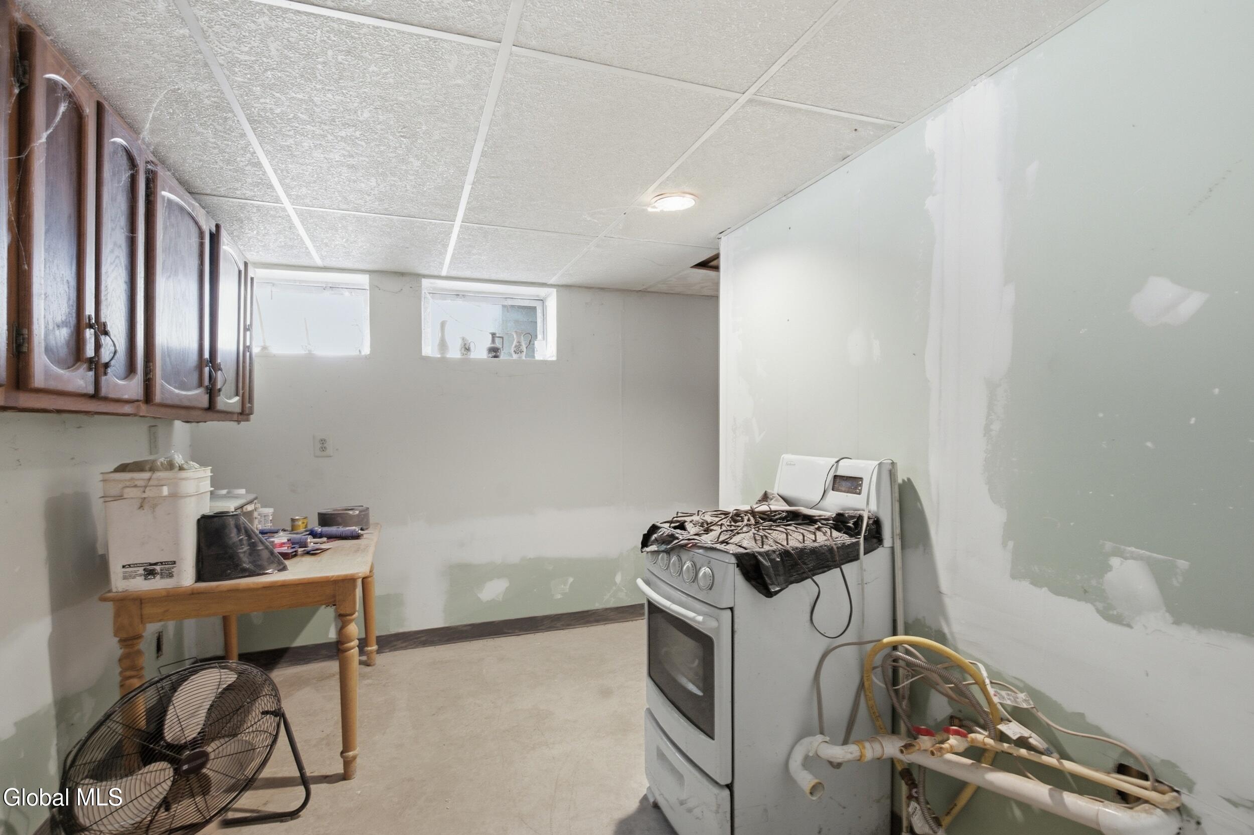 31 Lacy Lane Albany NY 12211