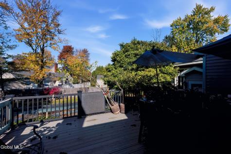 31 Lacy Lane Albany NY 12211