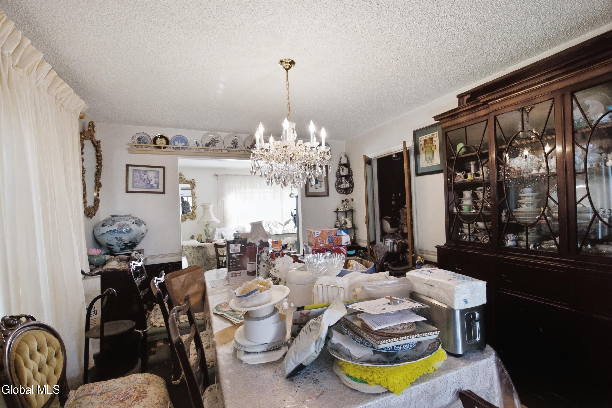 31 Lacy Lane Albany NY 12211
