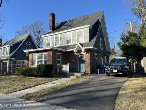 1 Freeman Road Albany NY 12208