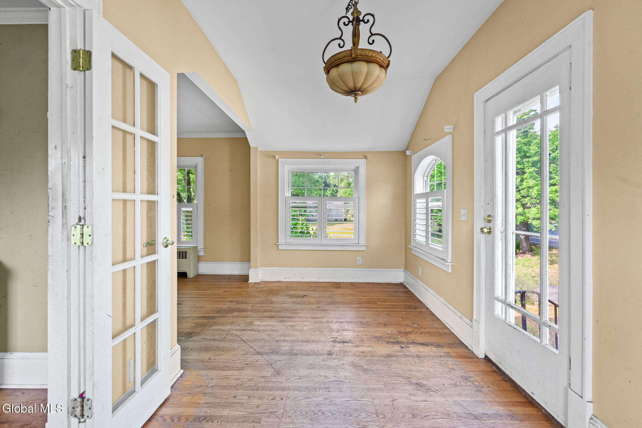 14 Rapp Road Albany NY 12205