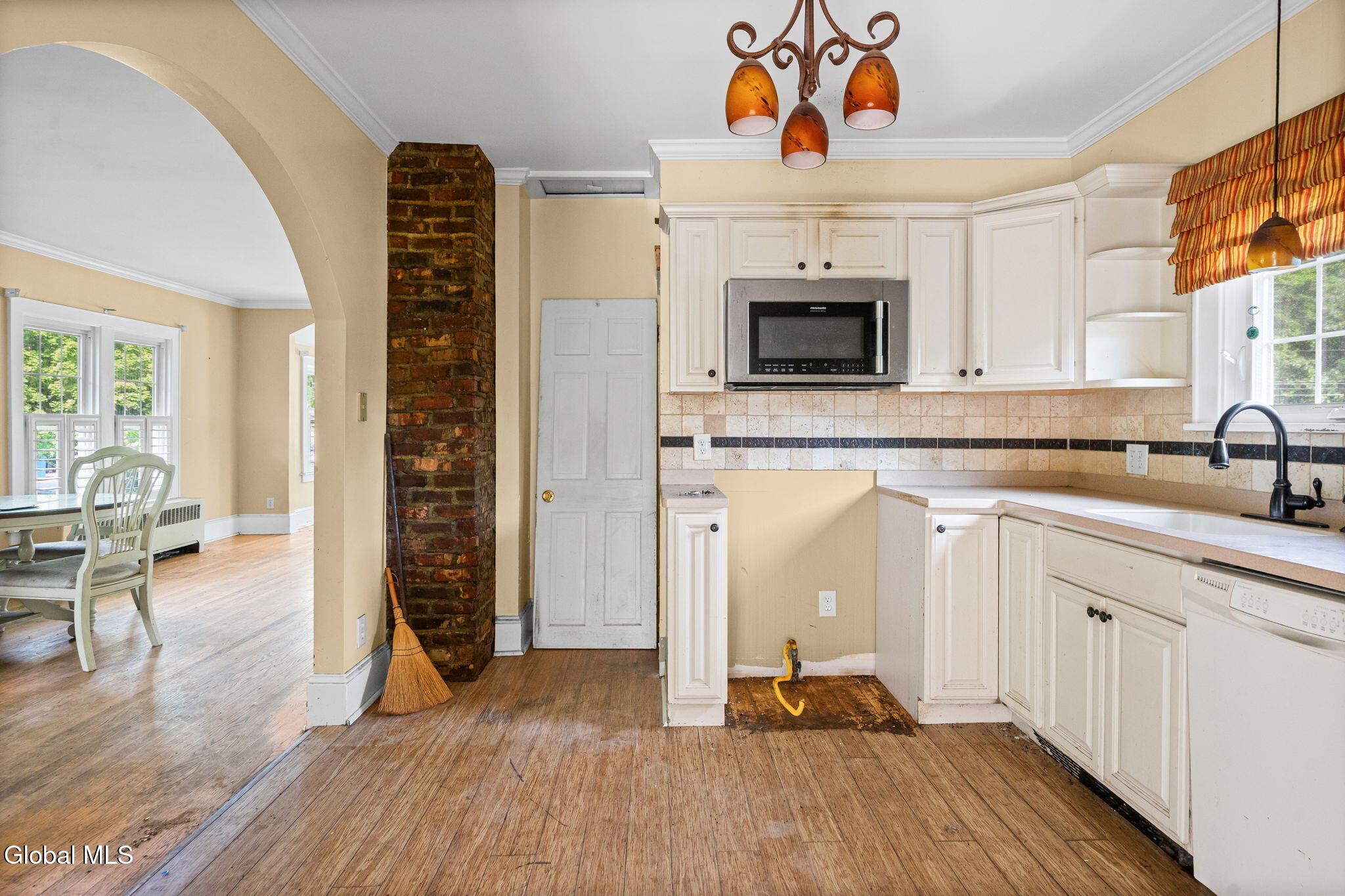 14 Rapp Road Albany NY 12205