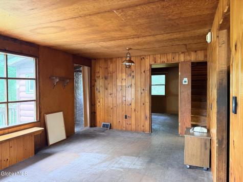 132 Seelye Road Queensbury NY 12804