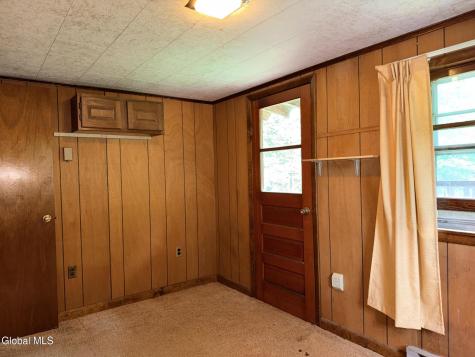 132 Seelye Road Queensbury NY 12804