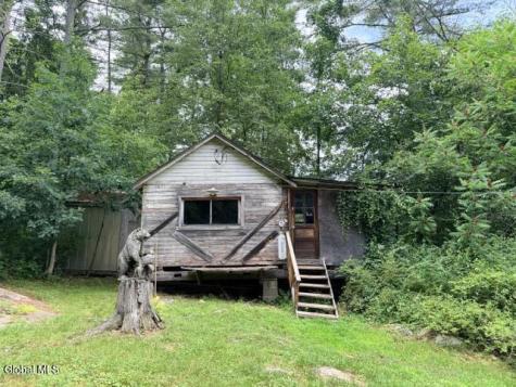 132 Seelye Road Queensbury NY 12804