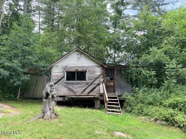 132 Seelye Road Queensbury NY 12804