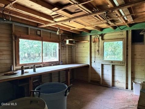 132 Seelye Road Queensbury NY 12804