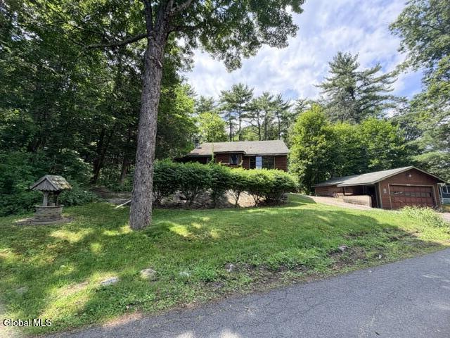 132 Seelye Road Queensbury NY 12804